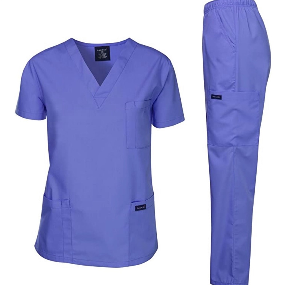 Dagacci medical scrub set. Used a few times